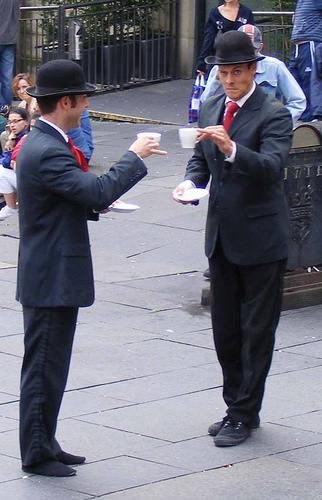 מה מקור הביטוי “לפני שתספיק להגיד ג’ק רובינסון”? יוסי