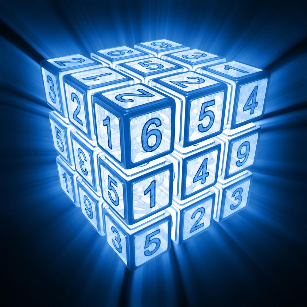 בְּלוֹגָרִיתְמוּס מס’ 35 – מגדילים את הריבוע