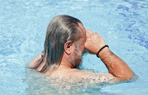 באיזה צורה כלור מסב נזק לגוף? ערן