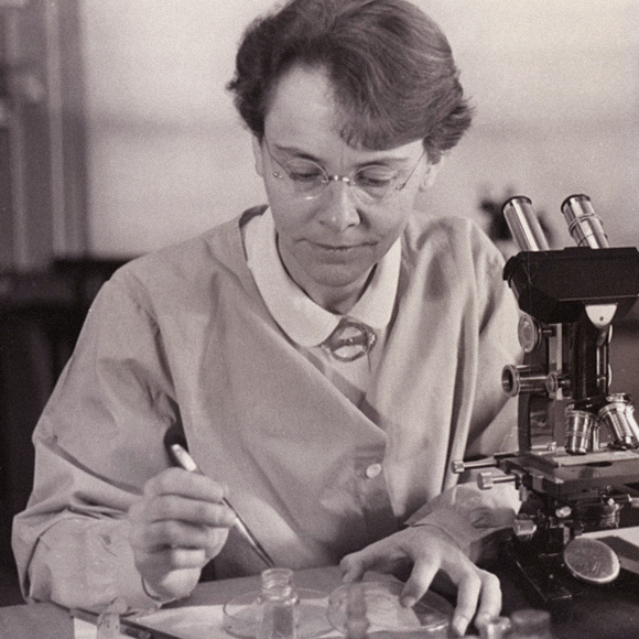 היום לפני: האישה שהזיזה את הגנים