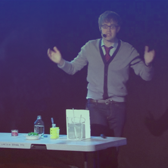 תפסיקו להיות רציניים!