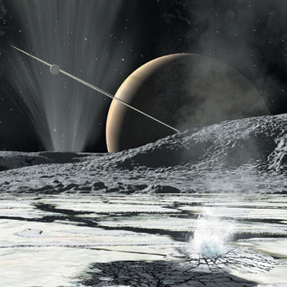 האם יש חיים באחד הירחים הקפואים של שבתאי?