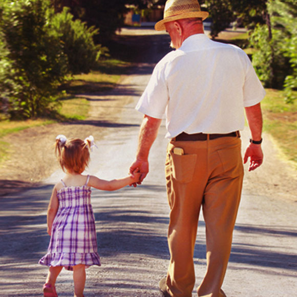 הגֵן העתיק: עוזר לנכד, הורג את הסבא