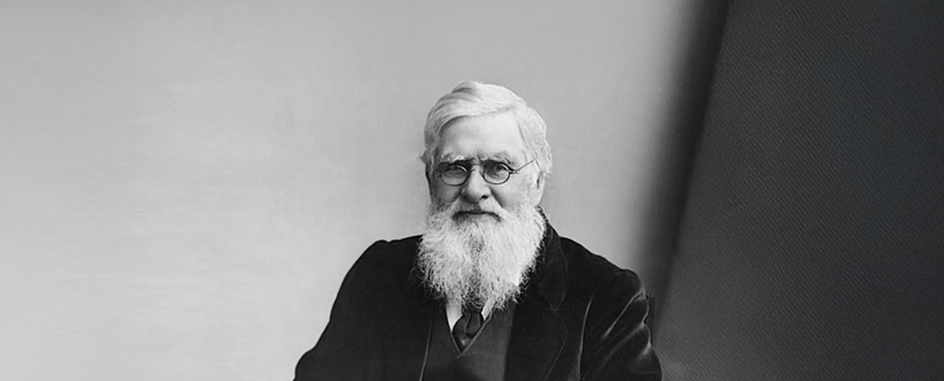 אבי האבולוציה שההיסטוריה שכחה