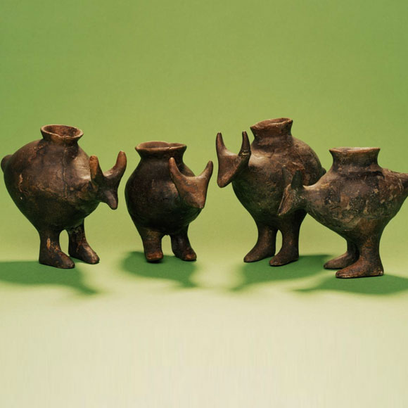 בקבוקי חלב בני 3,000 שנה