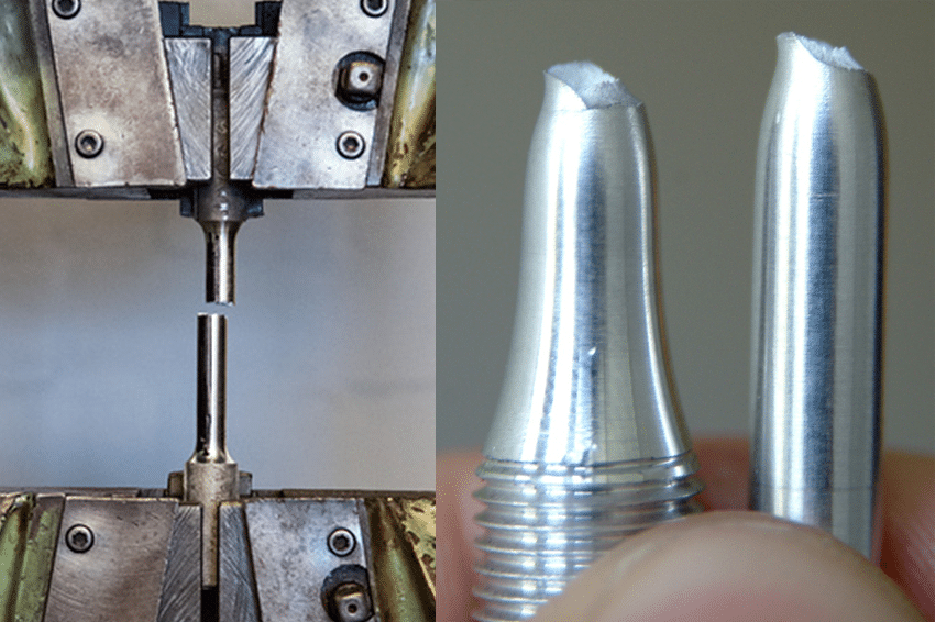 כל עוד הטמפרטורה גבוהה מספיק, כשמתכת נשברת אזור השבר נראה כאילו החומר נמשך כפלסטלינה משני צידי השבר. אך מתחת לטמפרטורה מסוימת הגמישות הזאת אובדת והחומר נשבר / מתבקע באופן שמזכיר קרמיקה. שבר משיך (מימין) ושבר פריך (משמאל) | Sigmund, Wikimedia; Alastair Philip Wiper / Science Photo Library