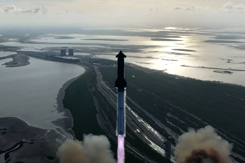 הצלחה ראשונה לבלוק 2 אחרי שורת כשלונות, אבל זהו רק שלב בדרך לניסוי הגירסה השלישית של החללית. סטארשיפ משוגרת לטיסת הניסוי העשירית, השבוע | צילום: SpaceX