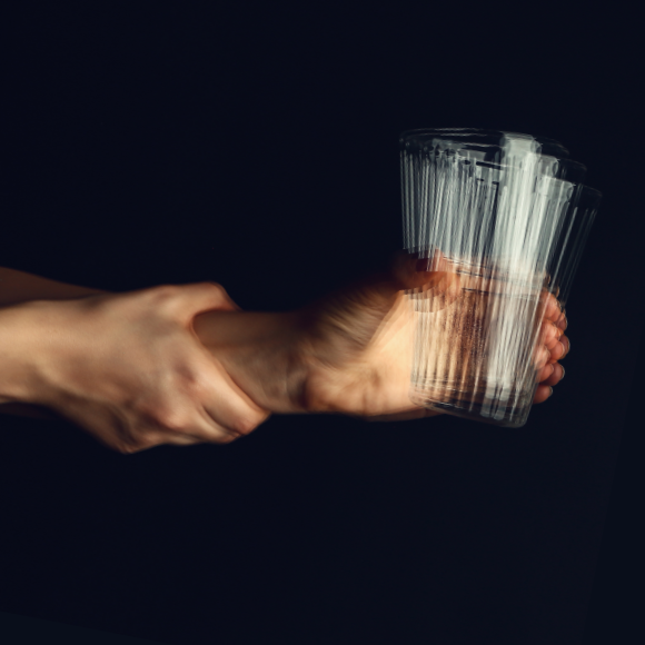 التّشخيص المبكّر لمرض باركنسون (الشّلل الرّعاش) بواسطة فحص الدّم