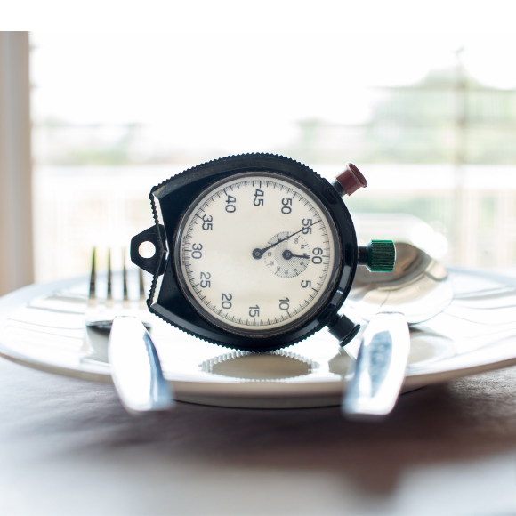 أداء رياضيّ بلا طعام، بين أسطورة التّحمّل وحقيقة العلم