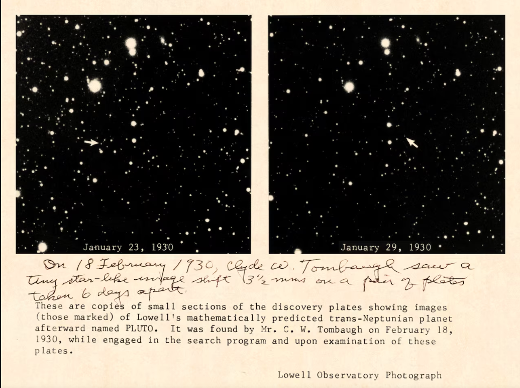 גילוי היסטורי אחרי סריקה של כשני מיליון גרמי שמיים. התמונות של קבוצת הכוכבים תאומים שבהן זיהה טומבו בפעם הראשונה את פלוטו (מסומן בחצים) | מקור: Detlev Van Ravenswaay / Science Photo Library