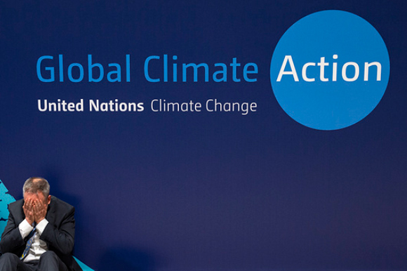 משתתף מתוסכל בוועידת האקלים במדריד 2019 | Max Alexander, Science Photo Library