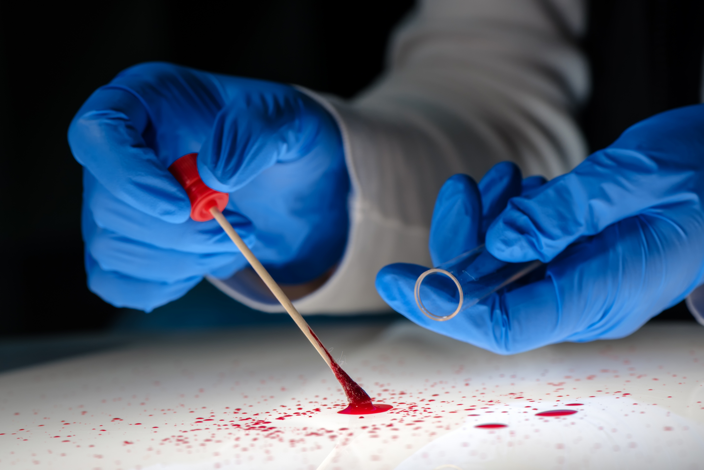 Collecting a blood sample | Photograph: Shutterstock