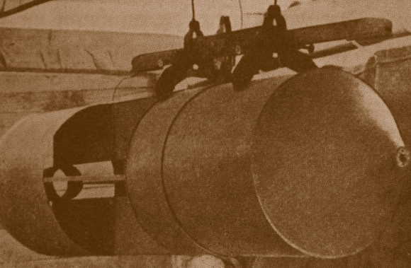 עבודה חשובה ומסוכנת. פצצת תבערה שפיתחו אנשי המחלקה המדעית של ההגנה | מקור: אתר ארגון ההגנה